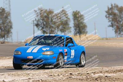 media/May-01-2022-CalClub SCCA (Sun) [[03a481c204]]/Group 5/Qualifying (I5)/